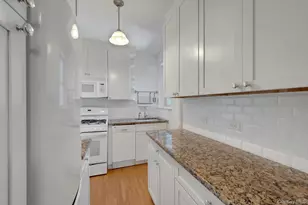 640 W 231st St, Bronx, NY 10463 - Photo 7