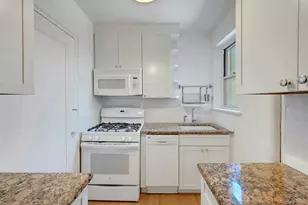 640 W 231st St, Bronx, NY 10463 - Photo 5