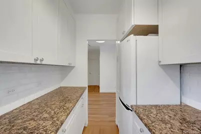 640 W 231st Street #7E, Bronx, NY 10463 - Photo 9