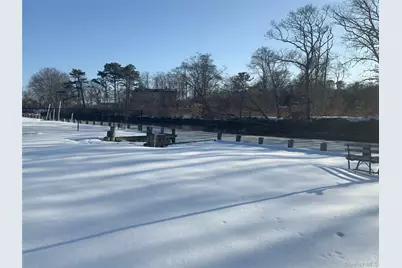 [Address not provided], Hampton Bays, NY 11946 - Photo 5