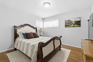 30 Linwood Pl, Massapequa Park, NY 11762 - Photo 13