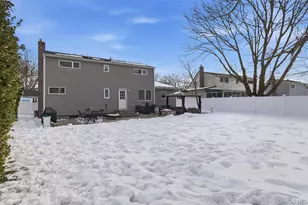 30 Linwood Pl, Massapequa Park, NY 11762 - Photo 27