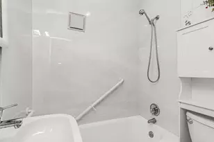 617 Kimball Ave, Yonkers, NY 10704 - Photo 11