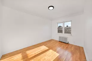 82-56 Eliot Ave, Middle Village, NY 11379 - Photo 9