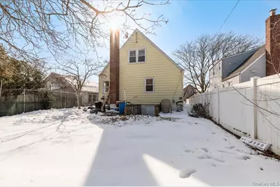 33 McKee Street, Floral Park, NY 11001 - Photo 31