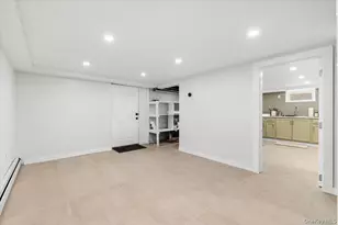 33 McKee St, Floral Park, NY 11001 - Photo 21