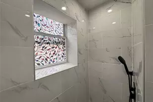 645 E Beech St, Long Beach, NY 11561 - Photo 9