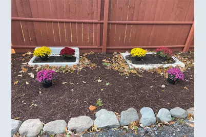 32 Zimmer Drive #right lower side, Sparrow Bush, NY 12780 - Photo 9