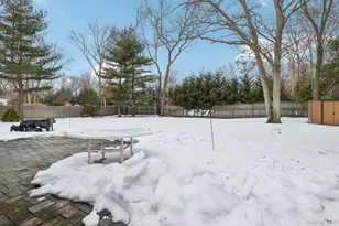 7 Joni Dr, Mount Sinai, NY 11766 - Photo 29