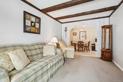 7 Joni Drive, Mount Sinai, NY 11766 - Photo 9