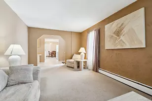 7 Joni Dr, Mount Sinai, NY 11766 - Photo 7