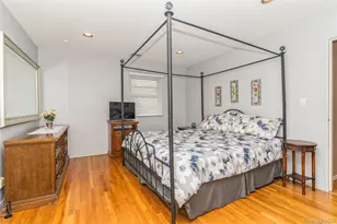 253 E Meadow Ave, East Meadow, NY 11554 - Photo 11