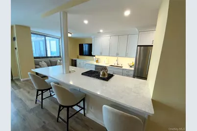 27110 Grand Central Parkway #25A, Floral Park, NY 11005 - Photo 11