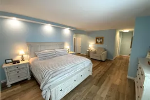 271-10 Grand Central Pkwy, Floral Park, NY 11005 - Photo 19