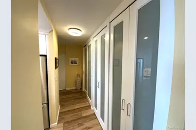 27110 Grand Central Parkway #25A, Floral Park, NY 11005 - Photo 17