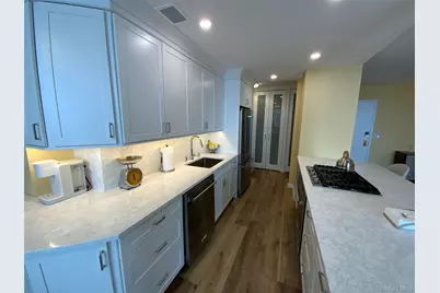 27110 Grand Central Parkway #25A, Floral Park, NY 11005 - Photo 13