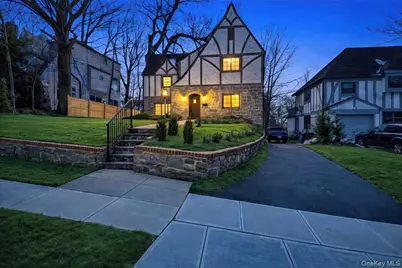 18 Lakeside Drive, New Rochelle, NY 10801 - Photo 39