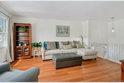 35 Lenox Avenue, Pleasantville, NY 10570 - Photo 9