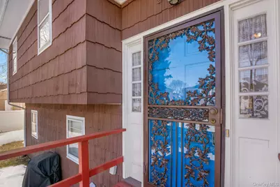 35 Lenox Avenue, Pleasantville, NY 10570 - Photo 3