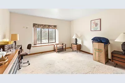 422 Panorama, Mohegan Lake, NY 10547 - Photo 21