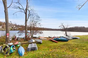 422 Panorama, Mohegan Lake, NY 10547 - Photo 27
