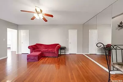 68-20 Burns Street #B2, Forest Hills, NY 11375 - Photo 9