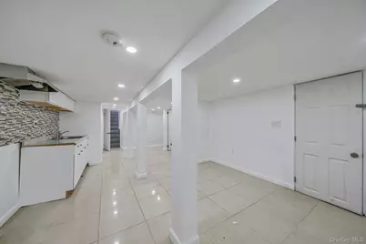 127-18 89th Avenue, Richmond Hill, NY 11418 - Photo 33