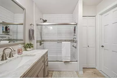 158 Spiral Road, Holtsville, NY 11742 - Photo 17