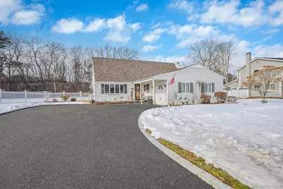 158 Spiral Road, Holtsville, NY 11742 - Photo 3