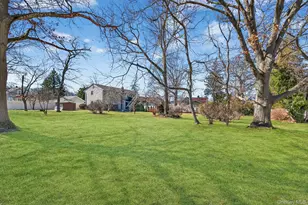 379 Washington Ave, Roosevelt, NY 11575 - Photo 37