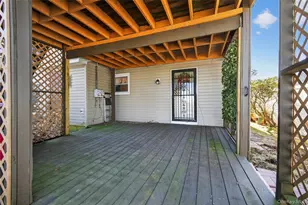 379 Washington Ave, Roosevelt, NY 11575 - Photo 27