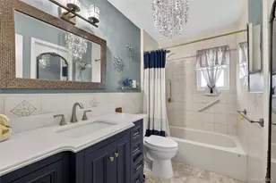 379 Washington Ave, Roosevelt, NY 11575 - Photo 15