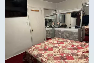 87-15 204th Street #B67, Hollis, NY 11423 - Photo 9