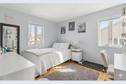 809 Canal Street, Lindenhurst, NY 11757 - Photo 11