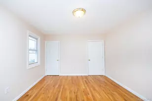 90-09 216th St, Queens Village, NY 11428 - Photo 25