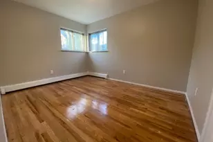 191 N Hickory St, Massapequa, NY 11758 - Photo 9