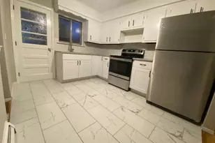 191 N Hickory St, Massapequa, NY 11758 - Photo 3