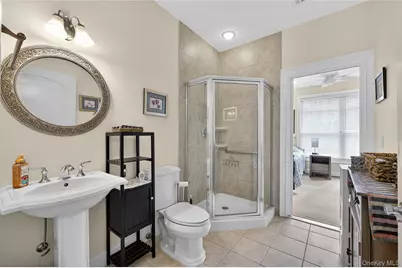 556 Pacing Way #556, Westbury, NY 11590 - Photo 17