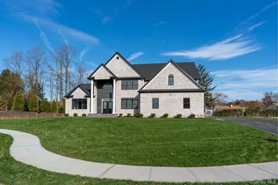 457 Pond Path, East Setauket, NY 11733 - Photo 31