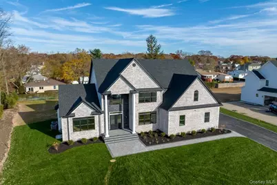 457 Pond Path, East Setauket, NY 11733 - Photo 33