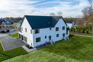 457 Pond Path, East Setauket, NY 11733 - Photo 35