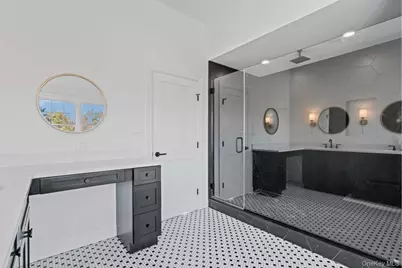 457 Pond Path, East Setauket, NY 11733 - Photo 27