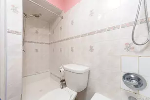 134-49 230th St, Springfield Gardens, NY 11413 - Photo 13