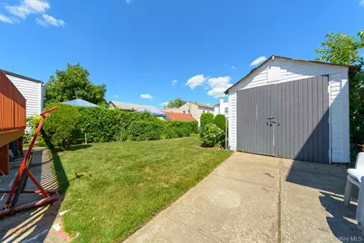 13449 230th Street, Springfield Gardens, NY 11413 - Photo 19