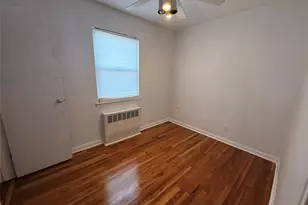 61-12 70th St, Middle Village, NY 11379 - Photo 9