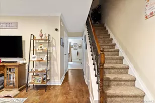 4 Raintree court, Deer Park, NY 11729 - Photo 15