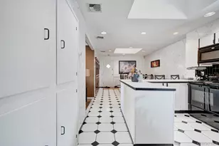 1 Stauber Dr, Plainview, NY 11803 - Photo 13