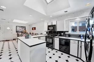 1 Stauber Dr, Plainview, NY 11803 - Photo 11