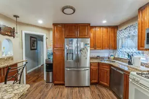 235-36 148th Ave, Rosedale, NY 11422 - Photo 15