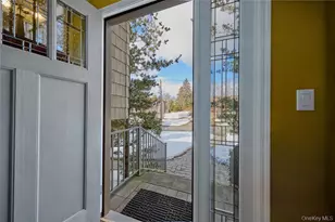 124 Braunsdorf Rd, Pearl River, NY 10965 - Photo 9